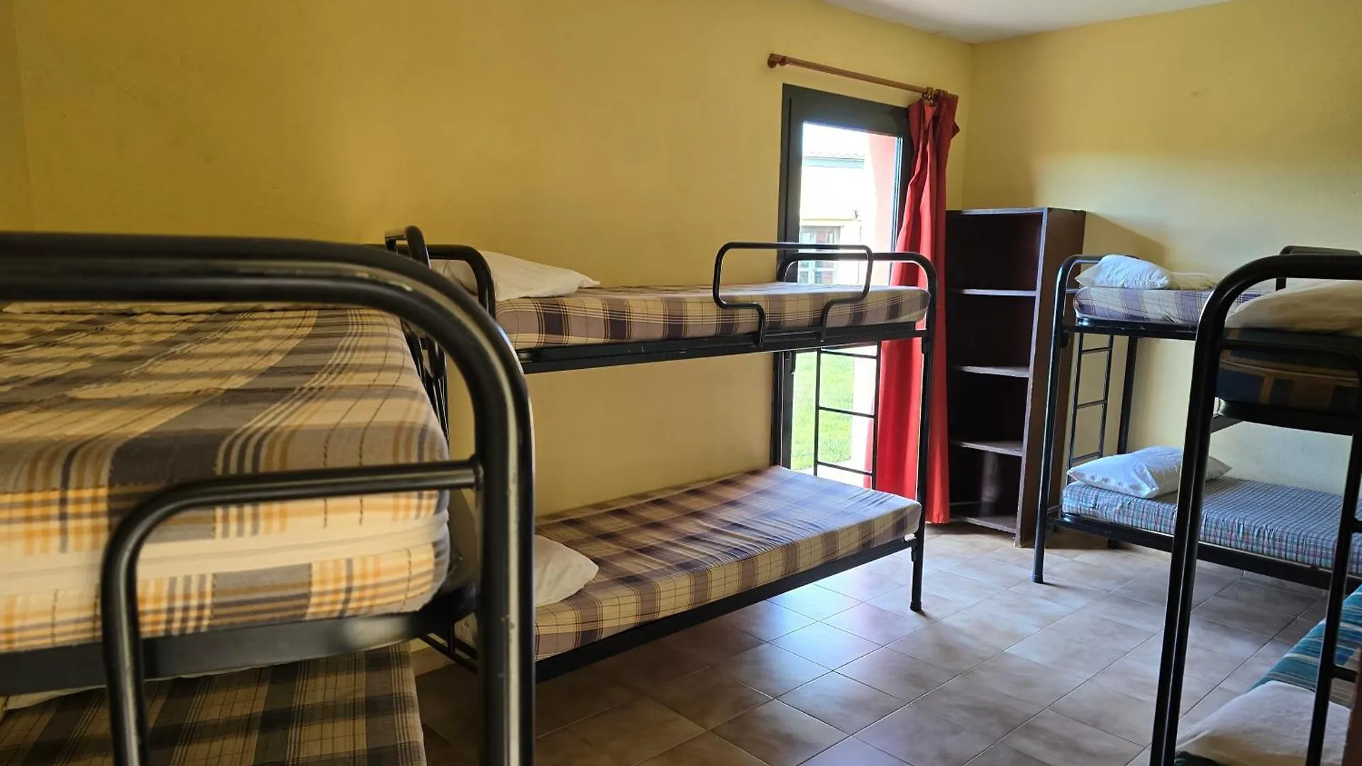 Casa De Colonies, El Ginebro Villa Vilopriu Farm stay